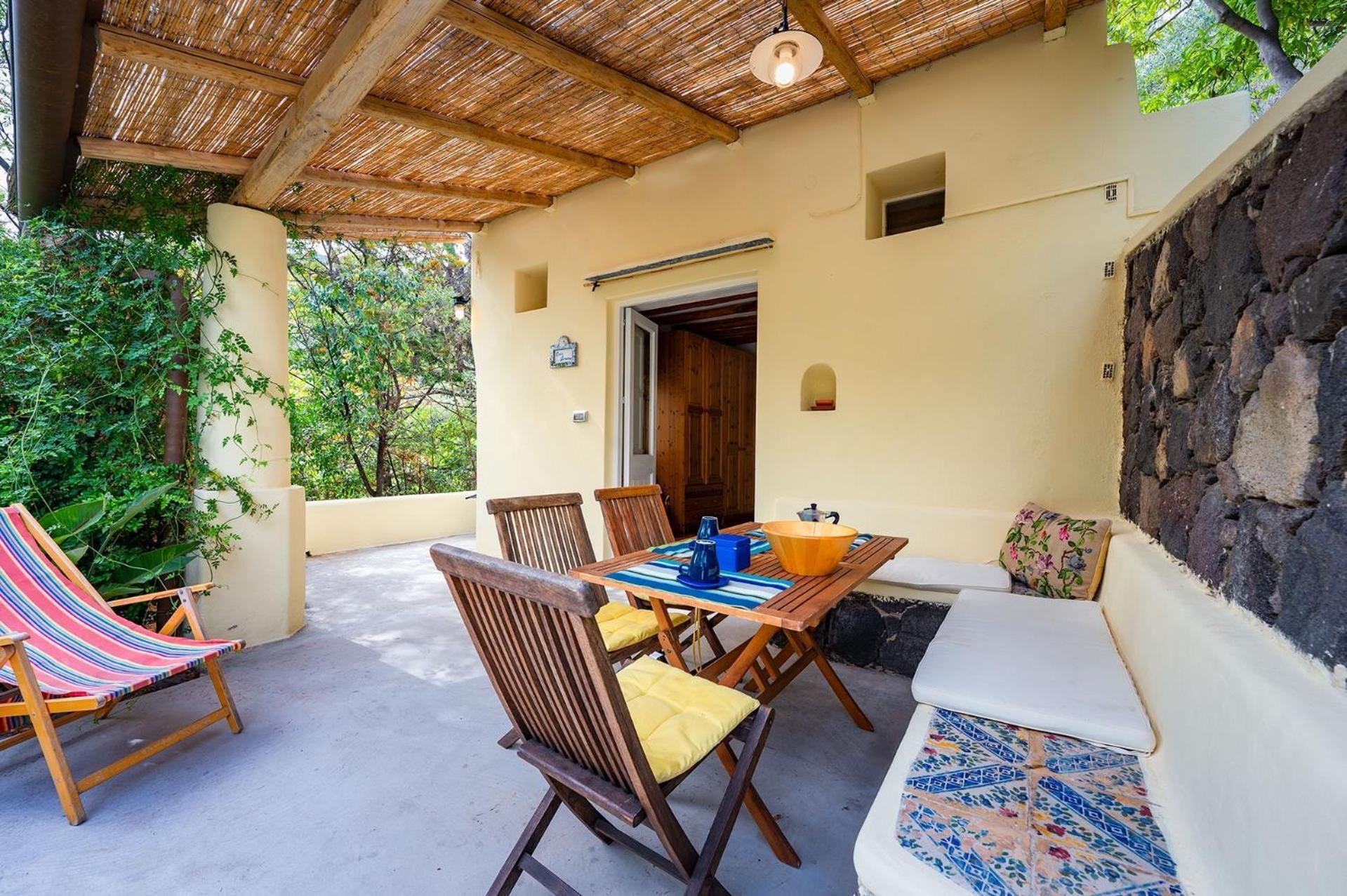 Casa Scirocco Lipari Villa Bagian luar foto